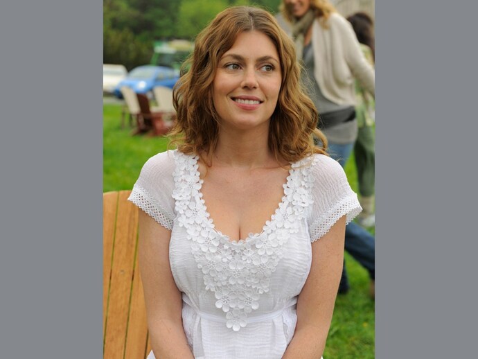 Are large-breasted women more emotionally stable than smaller-chested women?