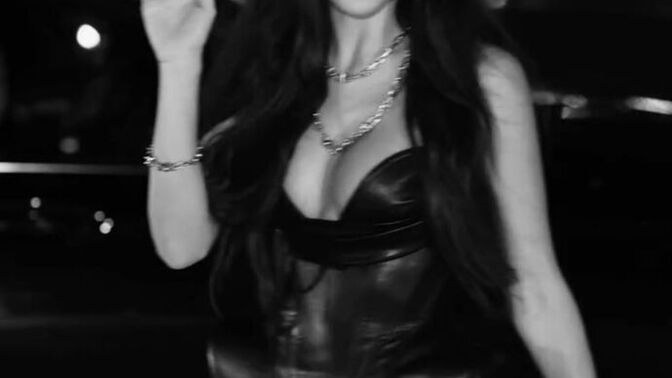 Do you think this girl is attractive and beautiful, Do you know her ?