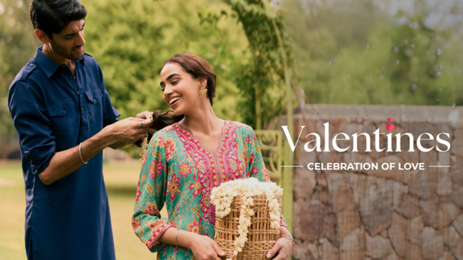 How to choose popular Valentine’s Day fashion trends this year?