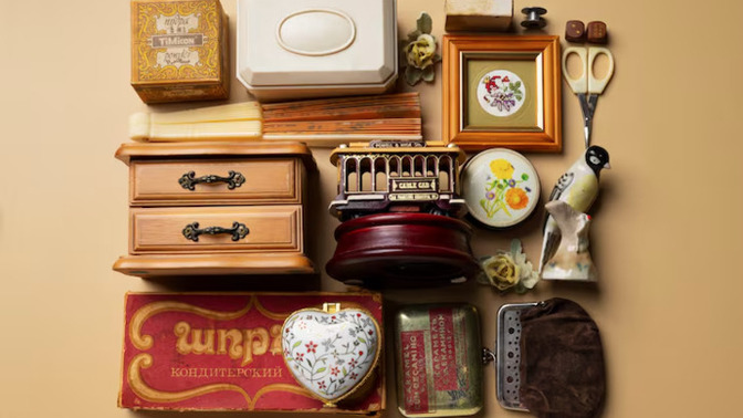 Are there any objects or things you like to collect? Like cars, stamps, fridge magnets or anything else?