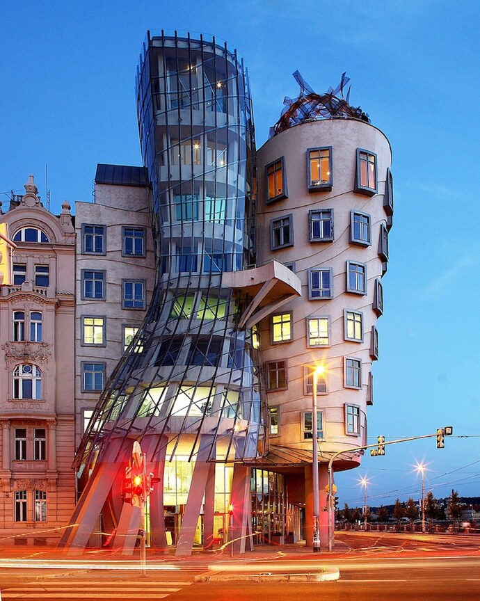 Do you like wonky buildings?