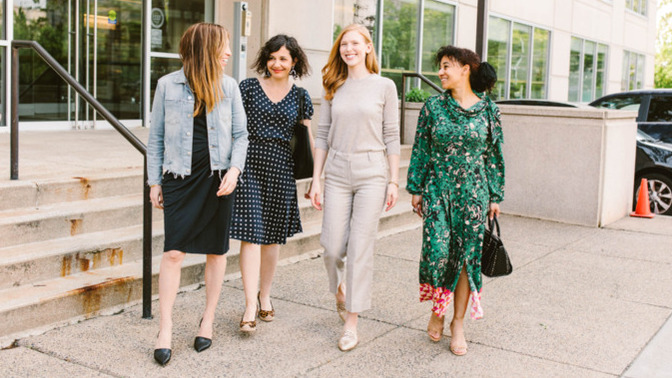 What are the best outfit ideas for office wear for women?