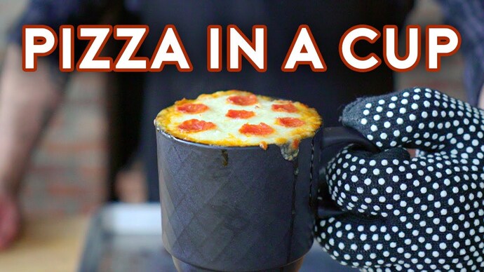 Should we use mini pizza wheels instead of knives to eat pizza?