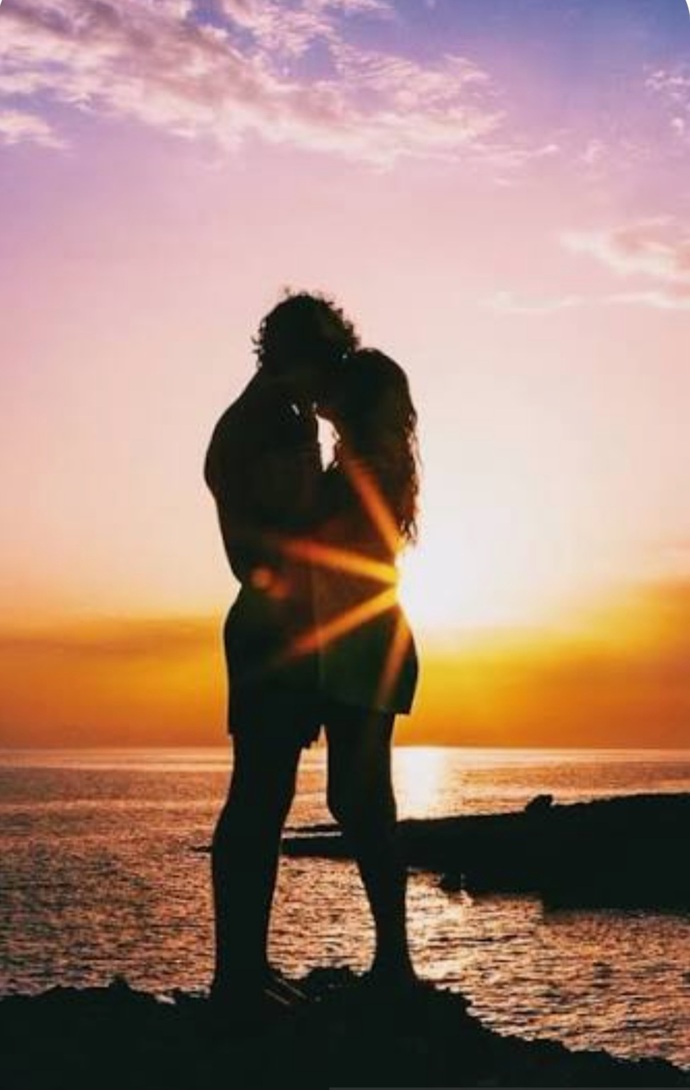 Would You Go On Vacation With Someone Youve Just Met?