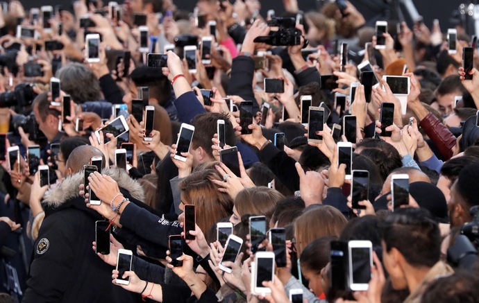 Do you miss the dumb phones from 2000s to 2020s?