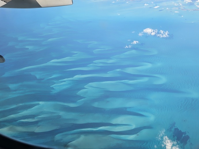 Am I a selfish asshole for leaving my window shade up when the rest of the plane had theirs down?