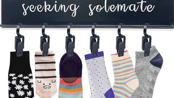 Would you keep the other sock if you lost its pair🧦 ?