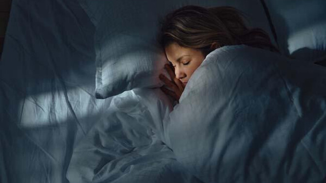 I find it harder to get up for work in the morning when it's cold. Can anyone else relate?