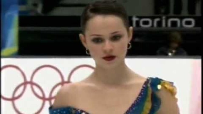 Alysa Liu is getting all the attention right now (and Gold Medals), but did you ever see Sasha Cohen's short program in the 2006 Olympics?