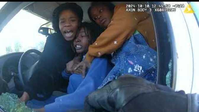 Chimping out at police over a civil infraction. Why are so many people so stupid?