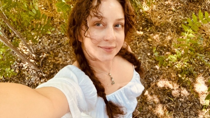 Well all I just want is companionship, be your friendship and having you to share things with and talk to make me smile while we both have a good?
