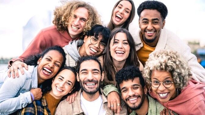 What race do you prefer to date?