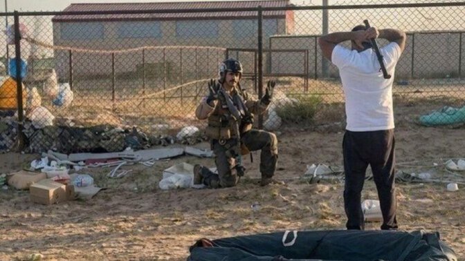 What is your opinion on the photo of the downed American pilot?