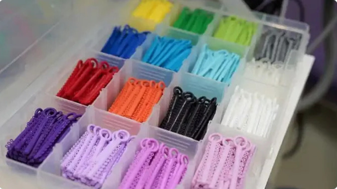 What colour braces should I get?