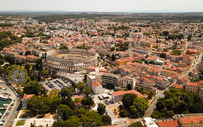 Would you rather visit Pula or Zlín?