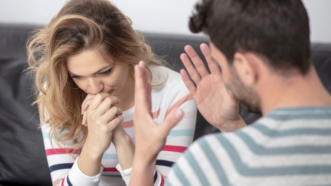 Why do people unconsciously repeat unhealthy relationship patterns?