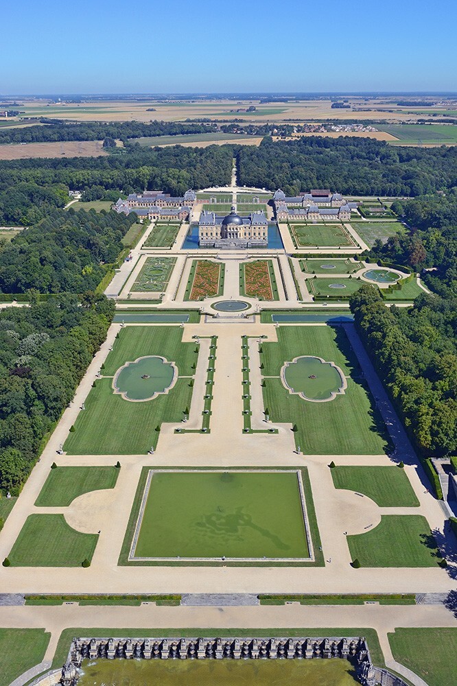 Which of these garden styles do you prefer?