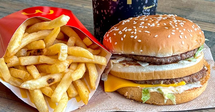 Fast food SHOULD be cheaper than eating at home. Agree or disagree?