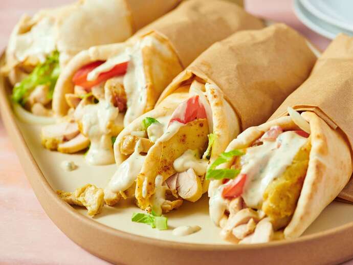 Do women prefer beef or chicken shawarma?