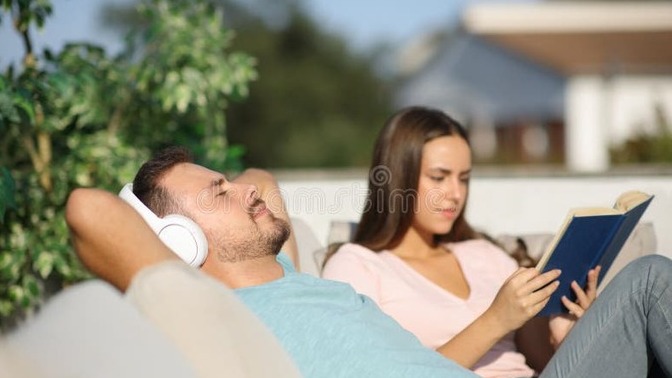 Can you date someone with different hobbies than your own?