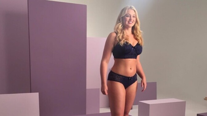 Some of you remember the vintage commercials of women lingerie on TV?
