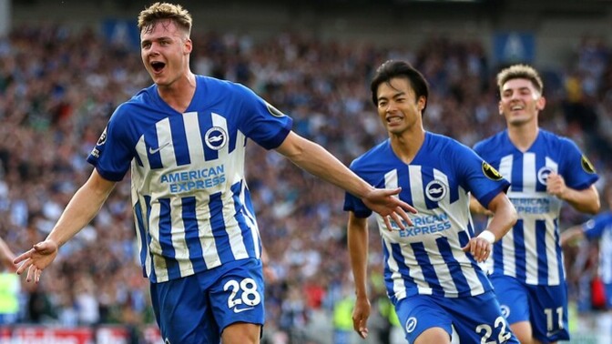 Is it IRONIC that an English FOOTBALL CLUB is sponsored by American EXPRESS?