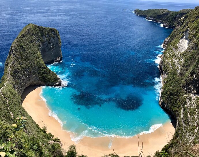 It’s 89 degrees and I’m heading to the beach—what are your favorite beaches?