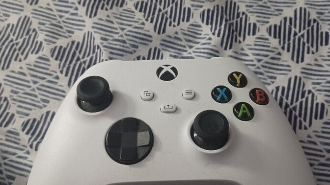What is the best Xbox controller to use right now?