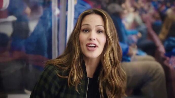 How old do you think this woman is?