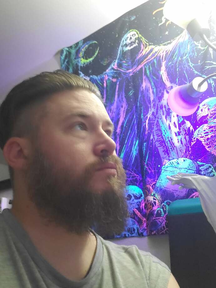Why do some men pretend to be women online in chats and forums?