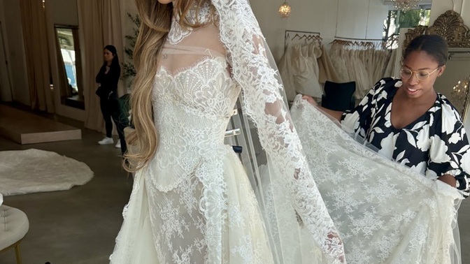 Does this wedding dress actually have the wow factor on me or is it meh?