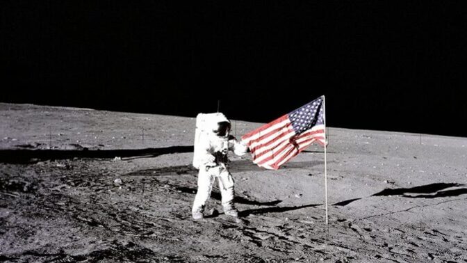Girls, if you could witness any historical event in person, what would you pick?