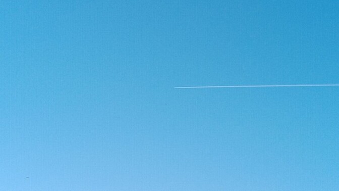 Do you find 'the chemtrail (s)' conspiracy theory, humorous?