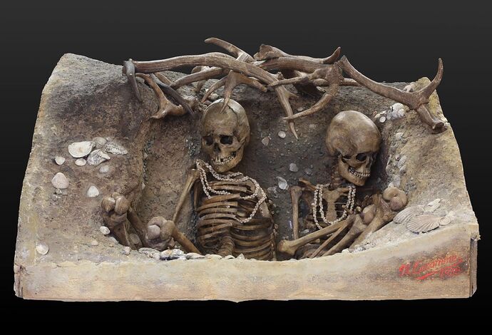 Isnt it fascinating that even our great GREAT ancestors in the stone age were burying their dead?