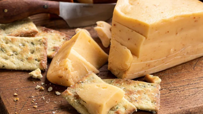 Has anyone successfully made and aged gouda cheese at home?