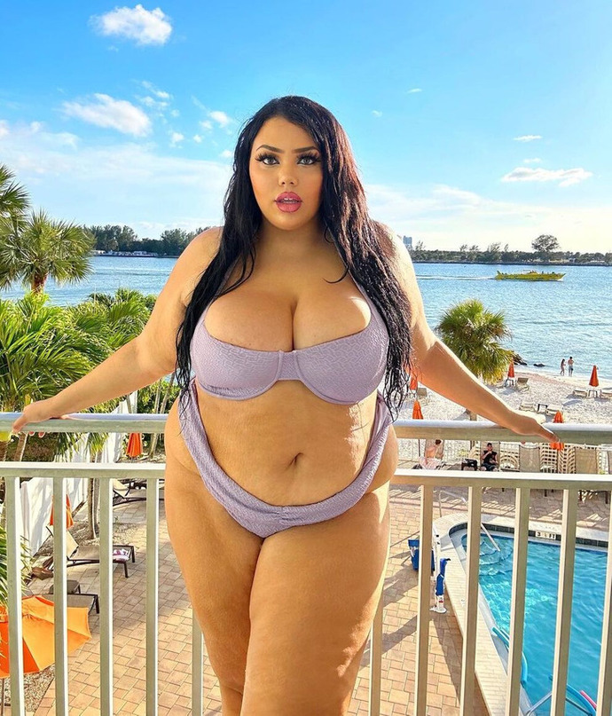 Guys, what is your favorite female body type and why do you prefer it?