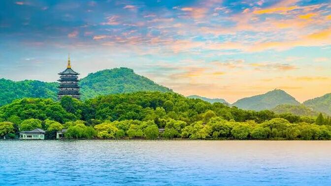 Is taking a spontaneous trip a healthy way to cope with feeling sad?