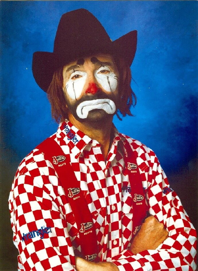Would you actually date a rodeo clown 🤡?