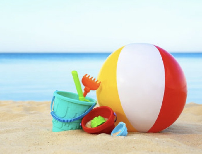Is it ok to fill a beach ball with air?