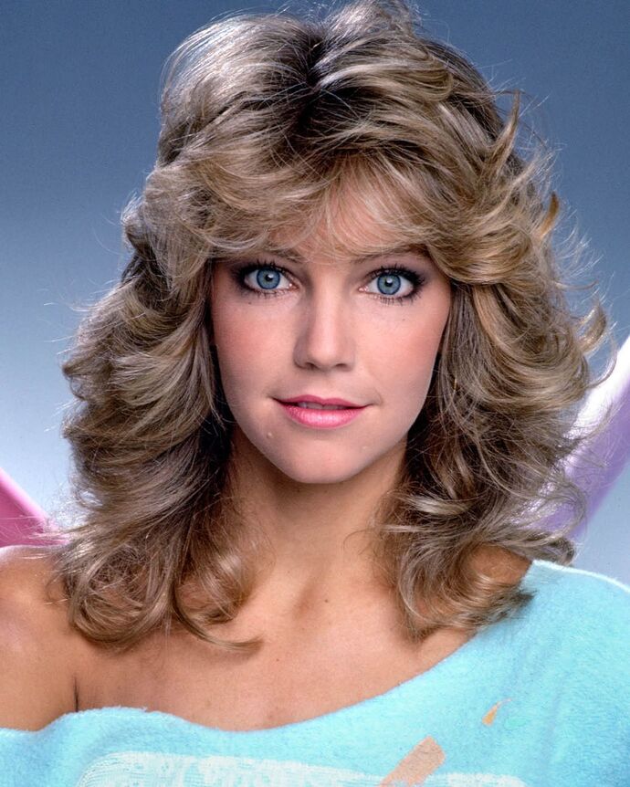 Why did Farrah Fawcett feathered hairstyles disappear as a trend?