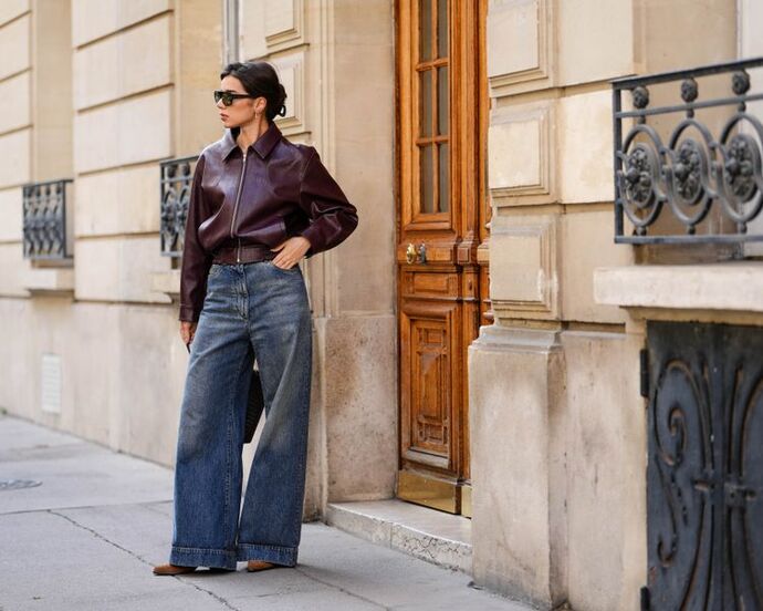 Guys, do you prefer skinny jeans or loose, baggy styles on women?
