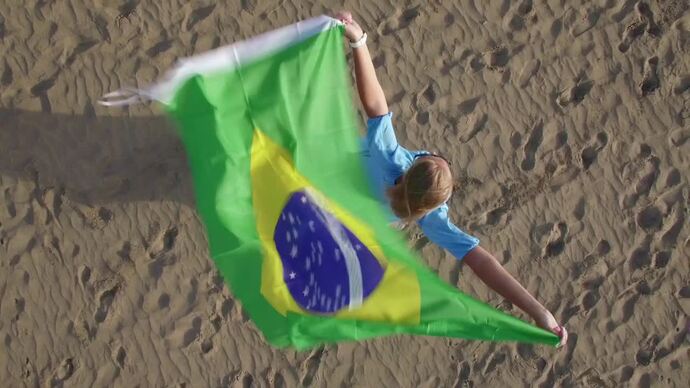 Guys, what is the biggest green flag you’ve ever seen in a woman?