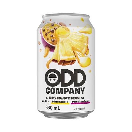 You’re going to a summer pool party—what drink are you bringing?