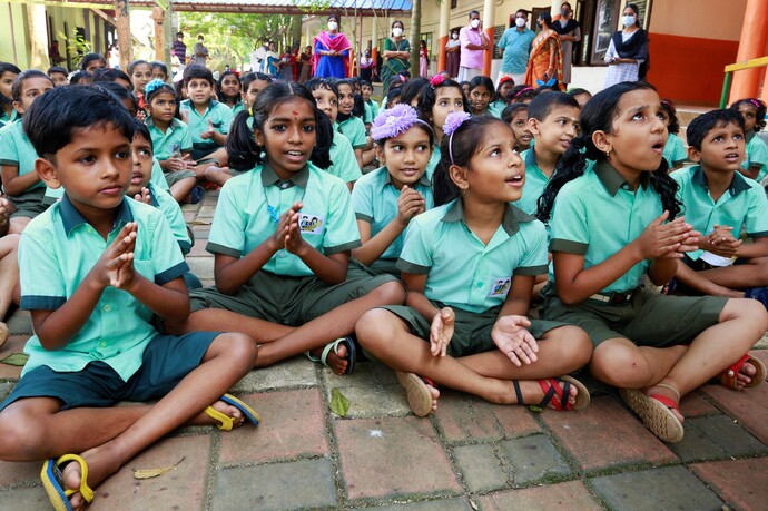 Why is India the only country where darker people are more civilized and sophistocated then light-skinned people?