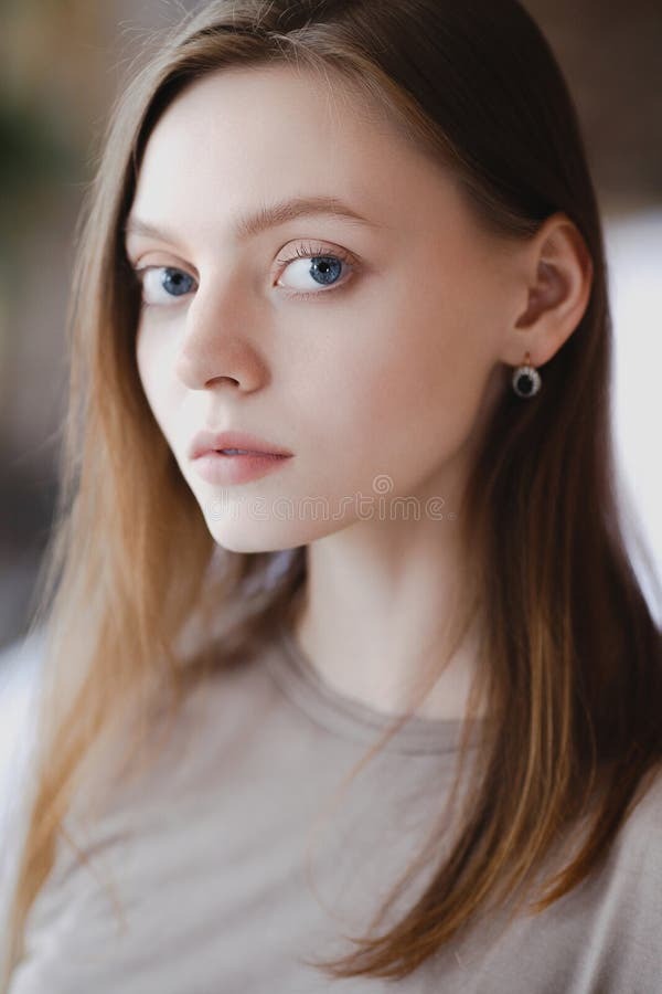 Guys: are girls with big eyes hot?