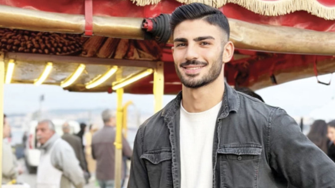 Do women really find dark-haired guys more attractive?