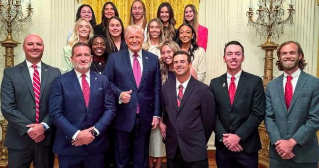 Ladies and Gentlemen: The Georgia womens tennis team
