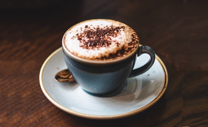 Do you like Cappuccino with or without chocolate on top?