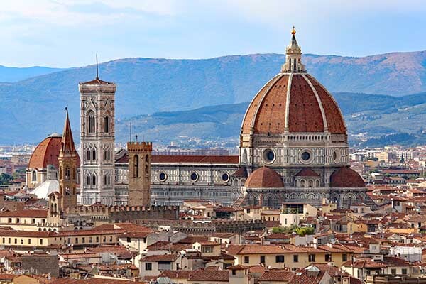 When you think Italy whats the italian city that comes to your mind first?