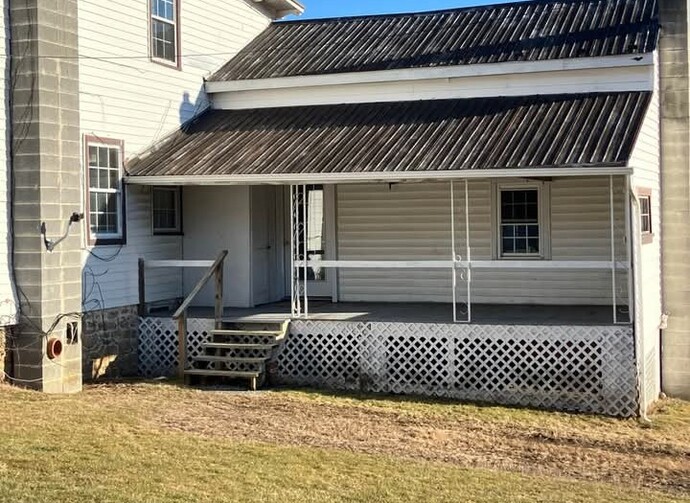 Will noise from the attached neighboring house carry into my unit?